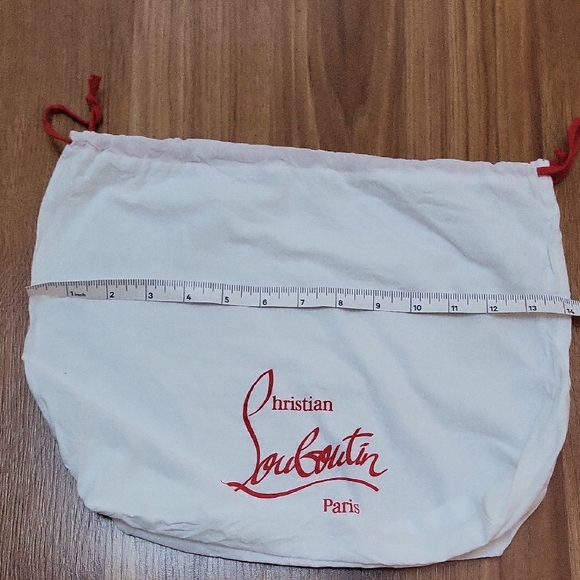 Christian Louboutin Cream Dust Bag with Red Logo - Picture 4 of 5